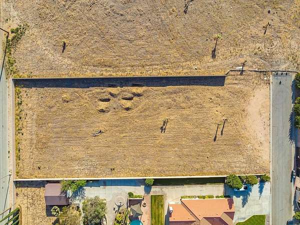 0.93 Acres of Residential Land for Sale in Lancaster, California