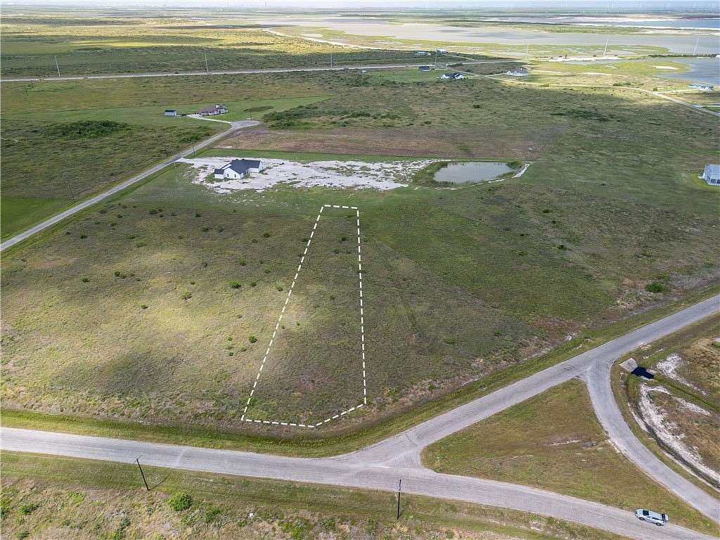 1.2 Acres of Residential Land for Sale in Rockport, Texas
