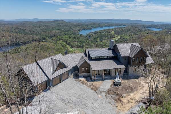 2 Acres of Land with Home for Sale in Lake Toxaway, North Carolina