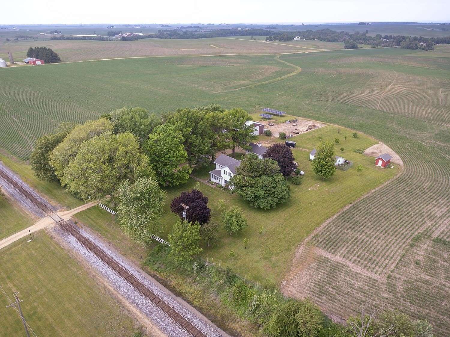 2.5 Acres of Residential Land with Home for Sale in Lanark, Illinois