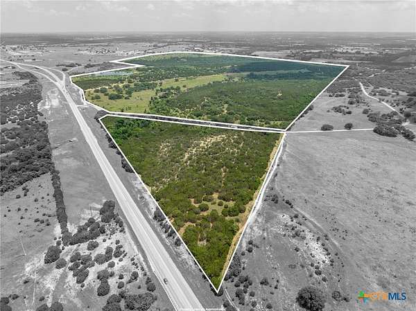 421 Acres of Land for Sale in Gatesville, Texas