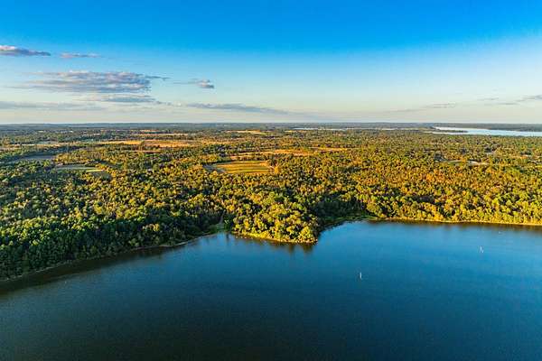 265 Acres of Land for Sale in Chandler, Texas