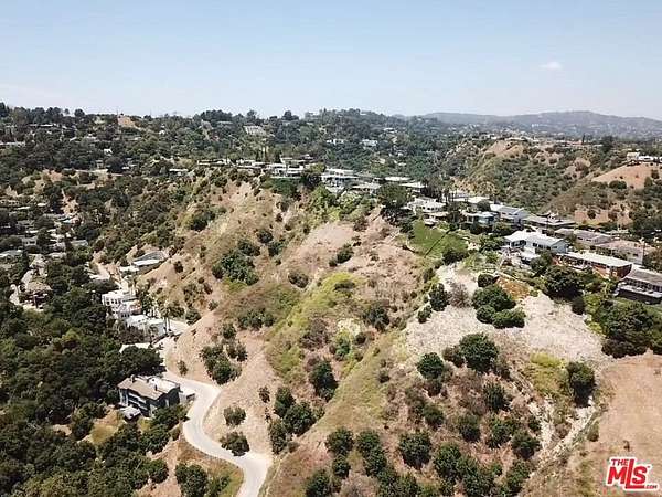 3.37 Acres of Land for Sale in Sherman Oaks, California