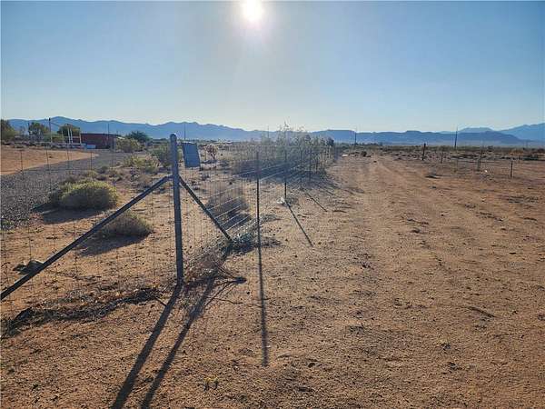 4.35 Acres of Residential Land for Sale in Golden Valley, Arizona