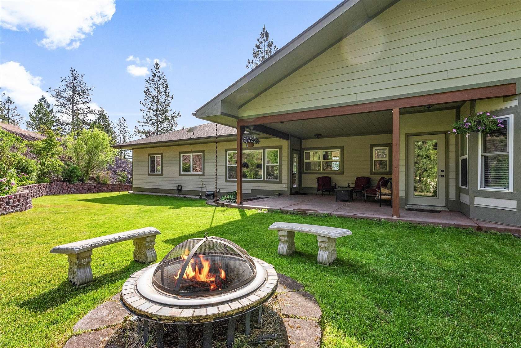 2.46 Acres of Residential Land with Home for Sale in Missoula, Montana