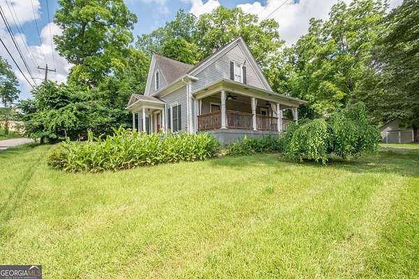 2.78 Acres of Residential Land with Home for Sale in Hogansville, Georgia