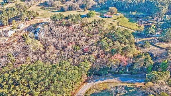 1 Acre of Residential Land for Sale in Hartwell, Georgia