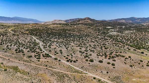 20.8 Acres of Land for Sale in Tehachapi, California
