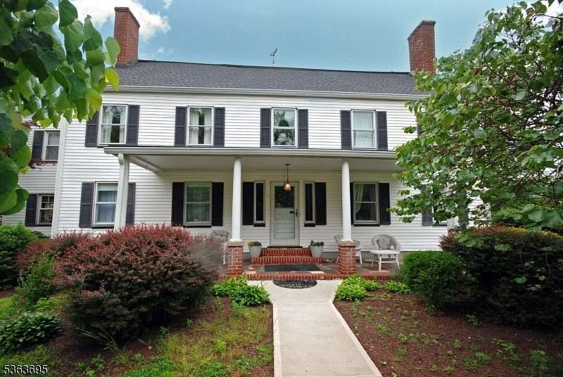 1.52 Acres of Residential Land with Home for Sale in Branchburg Township, New Jersey