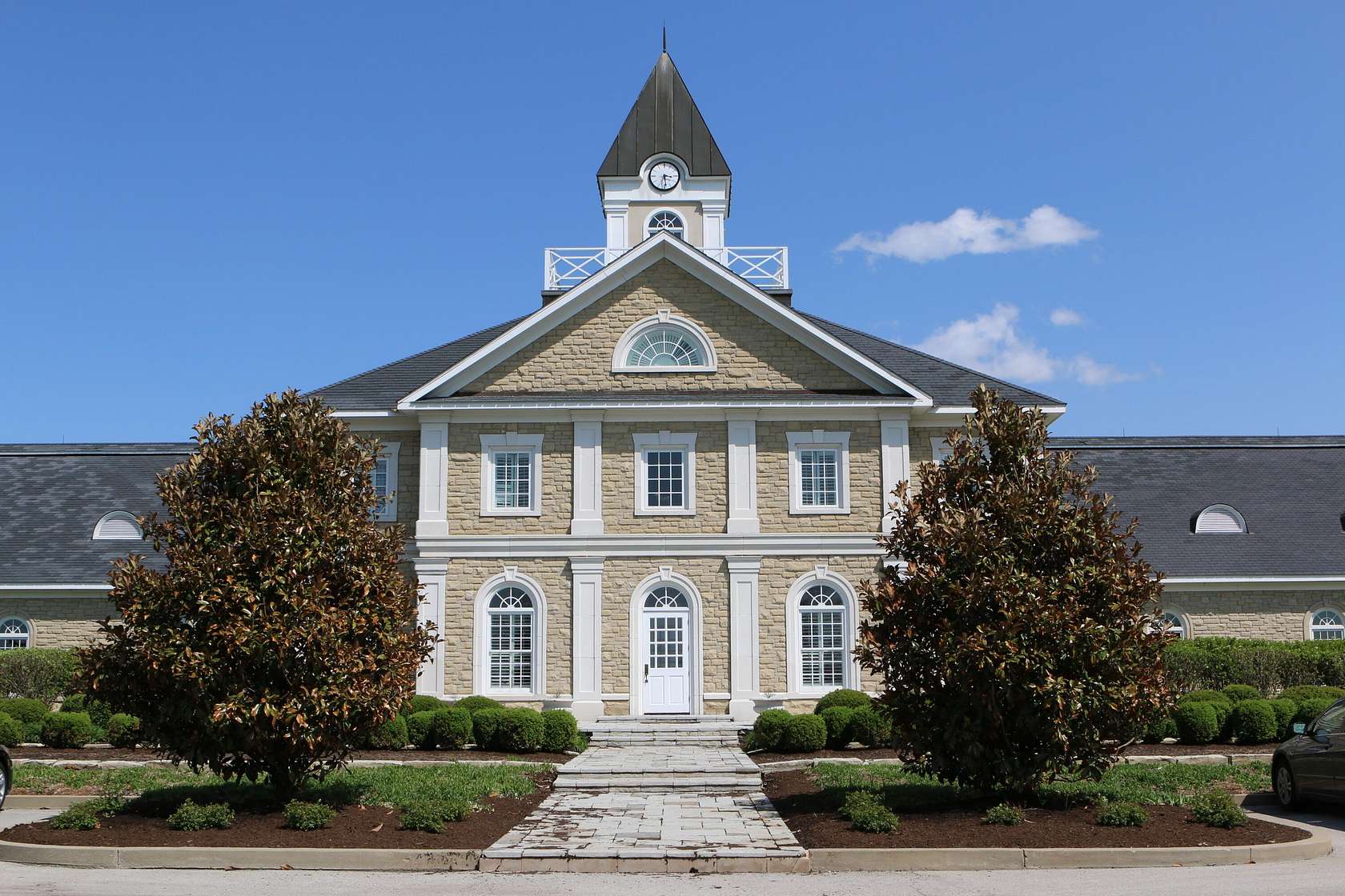 2,245 Acres of Improved Agricultural Land for Sale in Paris, Kentucky