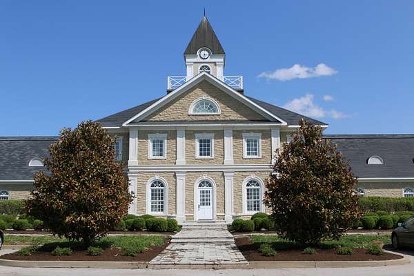 2,245 Acres of Improved Agricultural Land for Sale in Paris, Kentucky