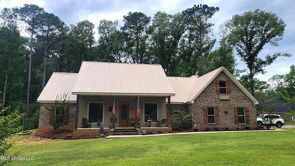 2.22 Acres of Residential Land with Home for Sale in Terry, Mississippi