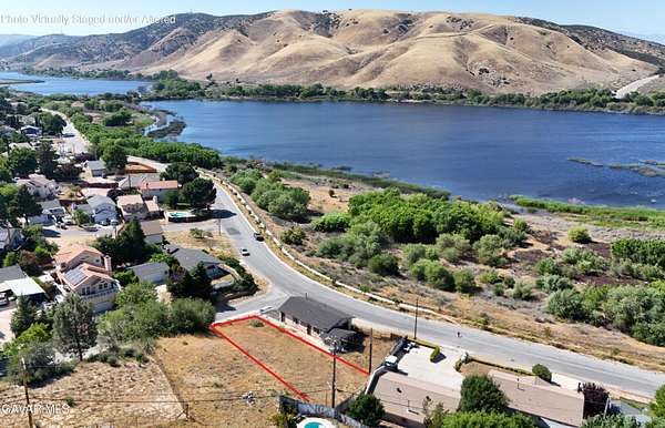 0.14 Acres of Residential Land for Sale in Elizabeth Lake, California