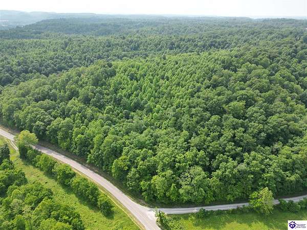 129 Acres of Recreational Land for Sale in Elkhorn City, Kentucky