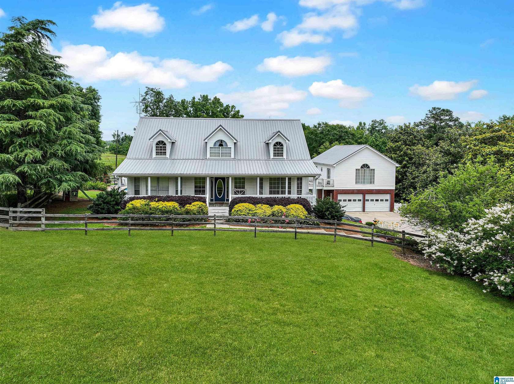 10.7 Acres of Land with Home for Sale in Jemison, Alabama