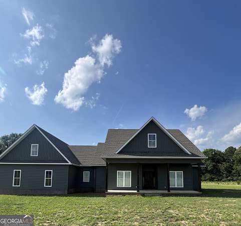 20 Acres of Agricultural Land with Home for Sale in Montrose, Georgia