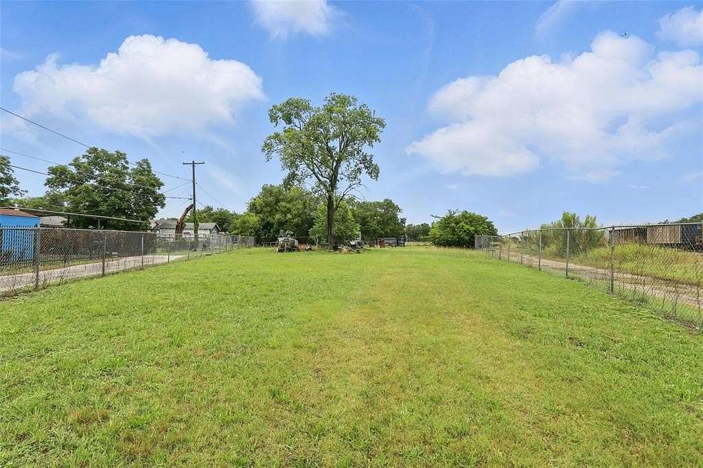 0.45 Acres of Residential Land for Sale in Fort Worth, Texas