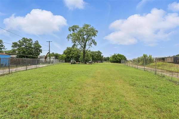 0.45 Acres of Residential Land for Sale in Fort Worth, Texas