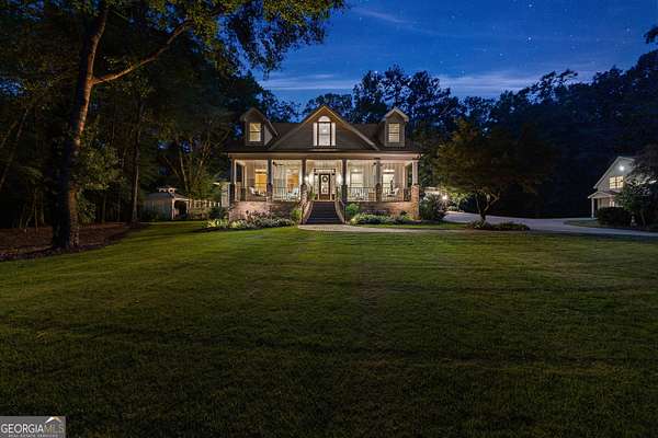 40 Acres of Land with Home for Sale in Sharpsburg, Georgia