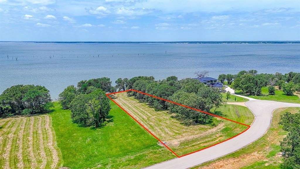 1 Acre of Residential Land for Sale in Streetman, Texas