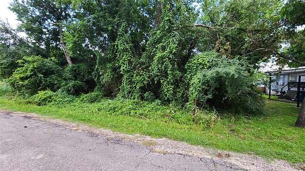 0.17 Acres of Land for Sale in Granbury, Texas