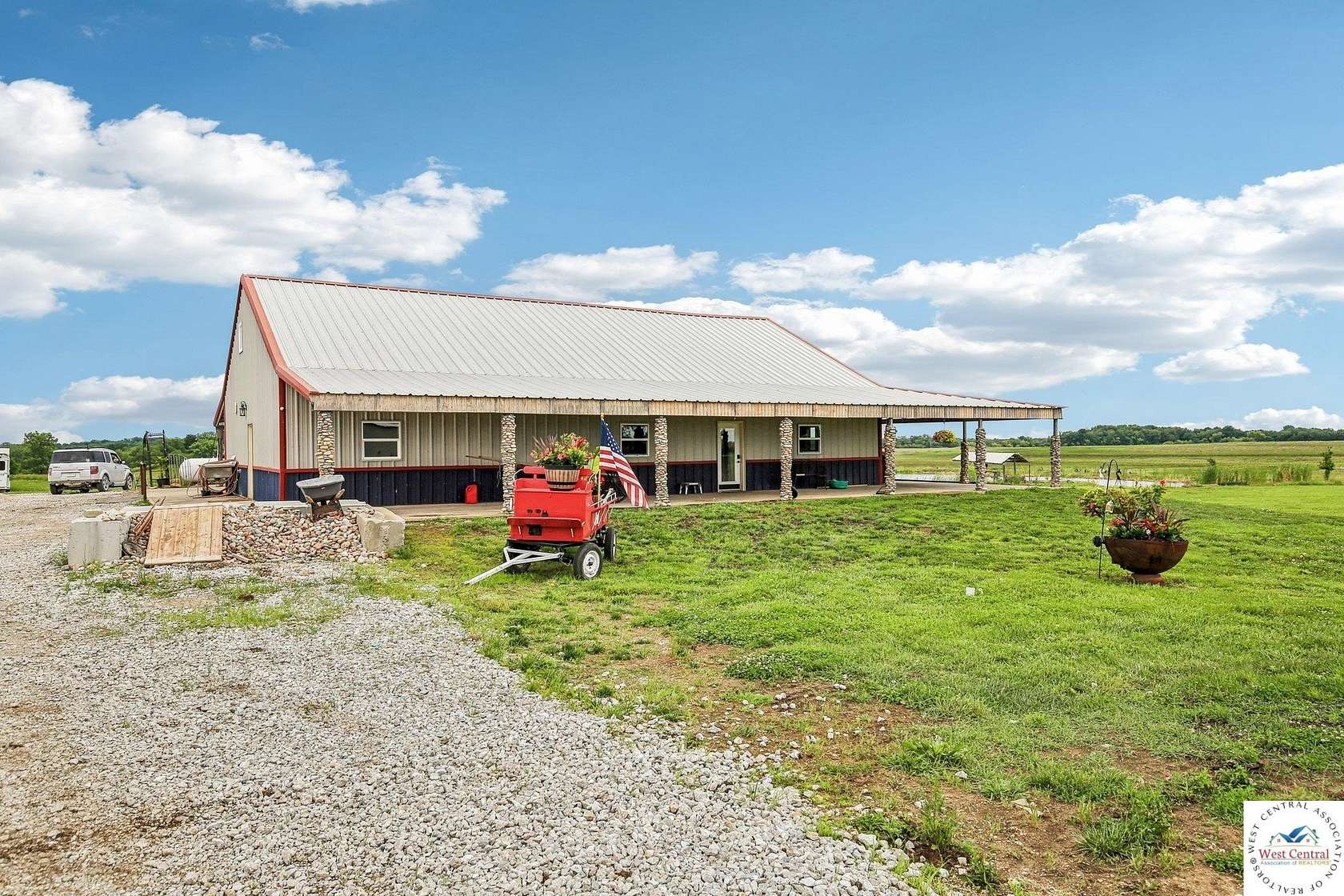 40 Acres of Land with Home for Sale in Kingsville, Missouri
