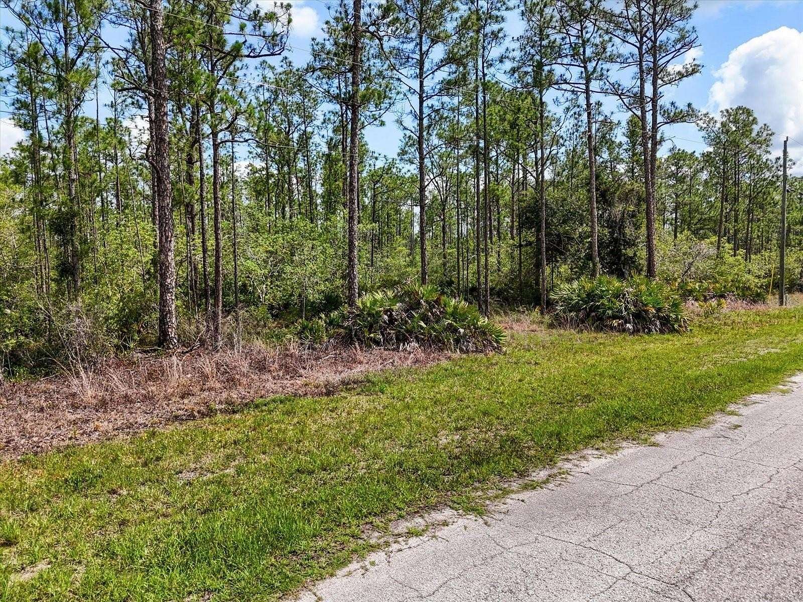 1.73 Acres of Residential Land for Sale in Lake Wales, Florida