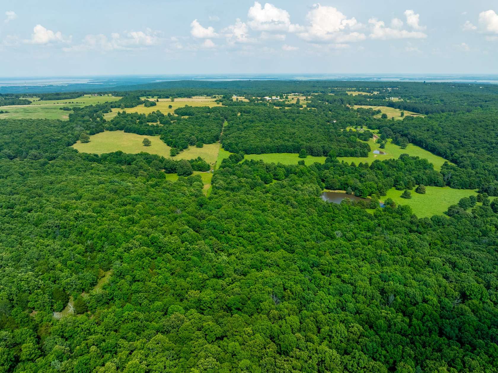 320 Acres of Land with Home for Sale in Bradford, Arkansas