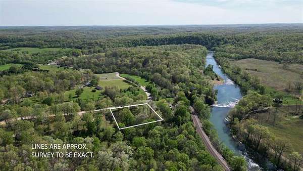 1.66 Acres of Residential Land for Sale in Mammoth Spring, Arkansas