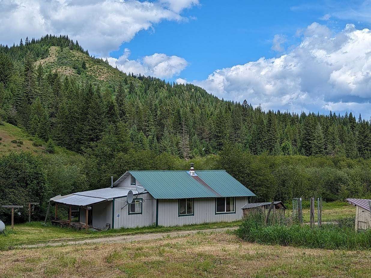 50 Acres of Land with Home for Sale in Priest River, Idaho