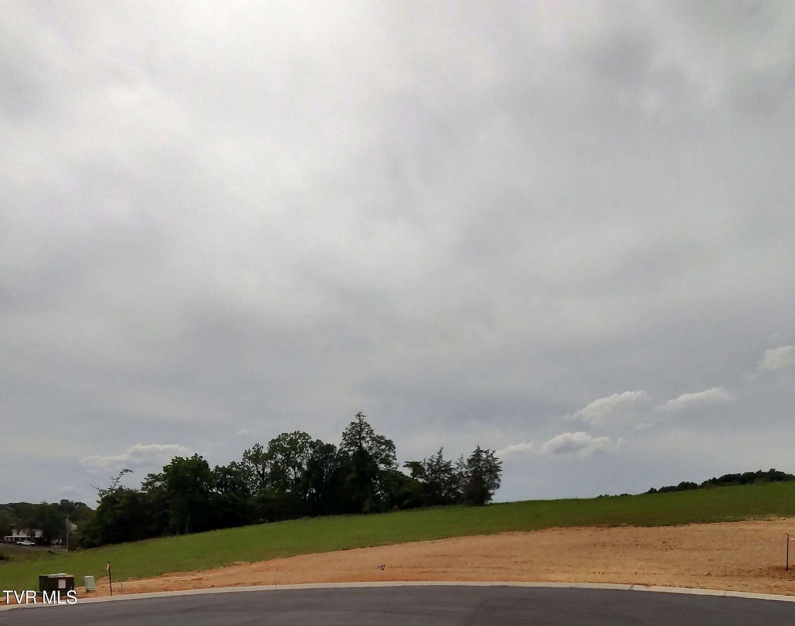 0.91 Acres of Residential Land for Sale in Jonesborough, Tennessee