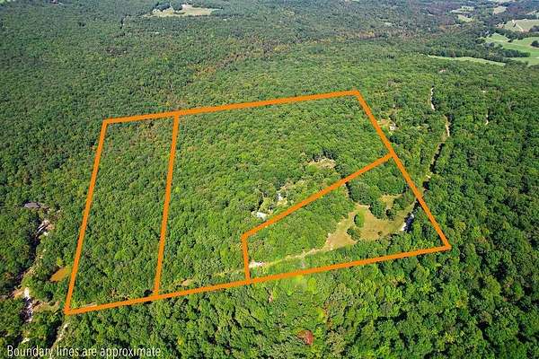 7.49 Acres of Land for Sale in West Fork, Arkansas