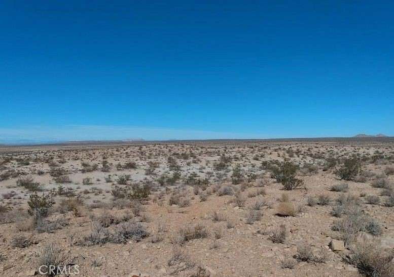 3 Acres of Land for Sale in Hi Vista, California