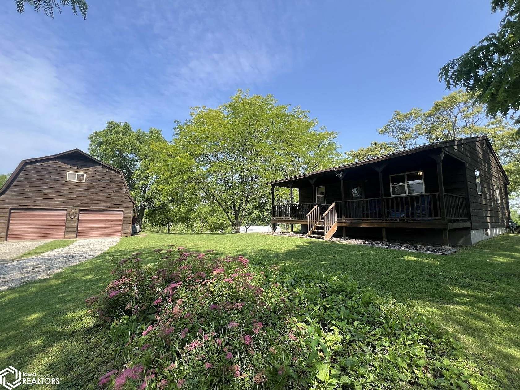 7 Acres of Residential Land with Home for Sale in Leon, Iowa