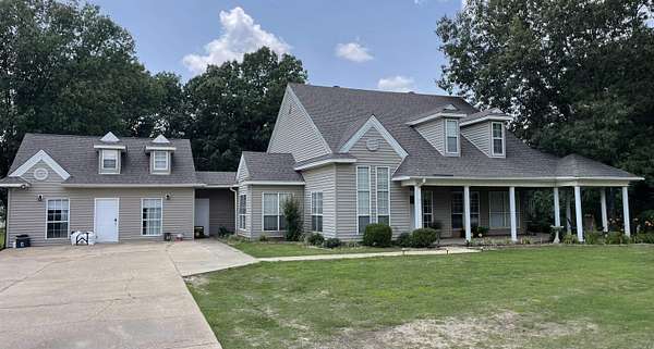 3.3 Acres of Land with Home for Sale in Wynne, Arkansas