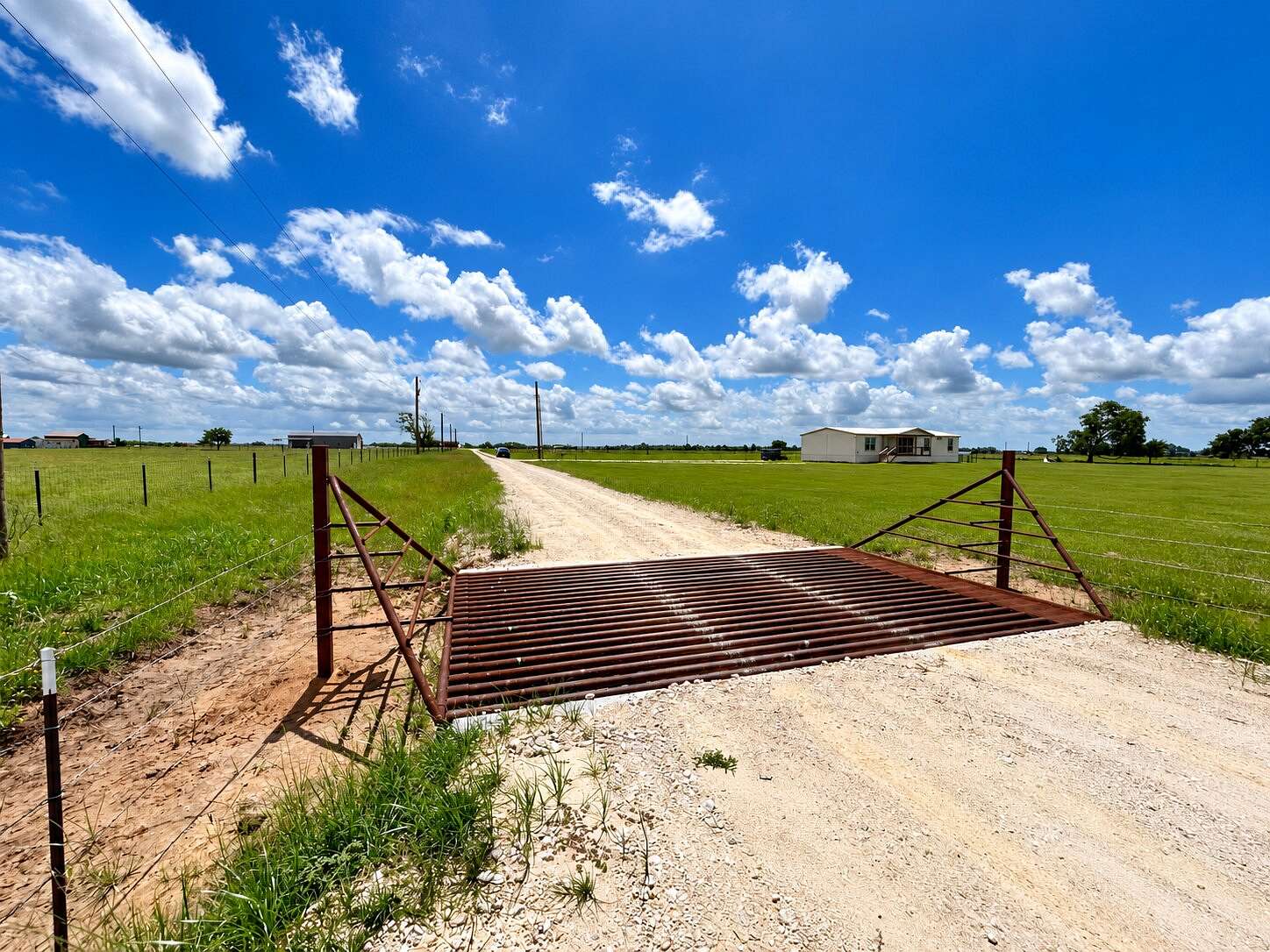 3.38 Acres of Land for Sale in Mexia, Texas