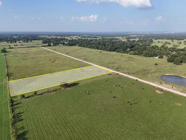 3.38 Acres of Land for Sale in Mexia, Texas