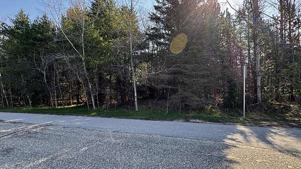 0.97 Acres of Residential Land for Sale in Cadillac, Michigan