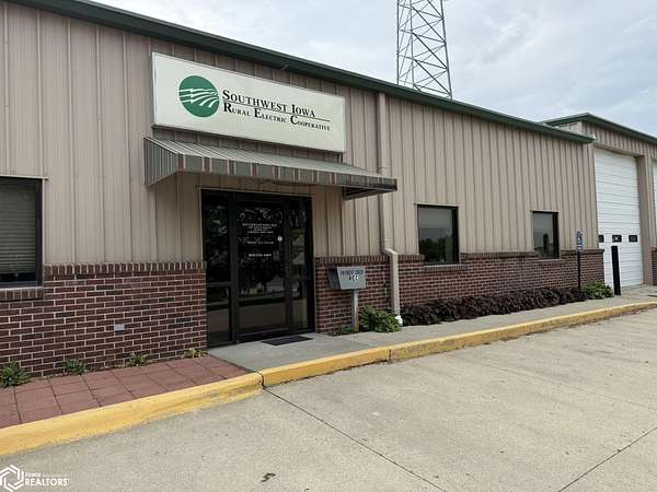 4.1 Acres of Improved Commercial Land for Sale in Corning, Iowa