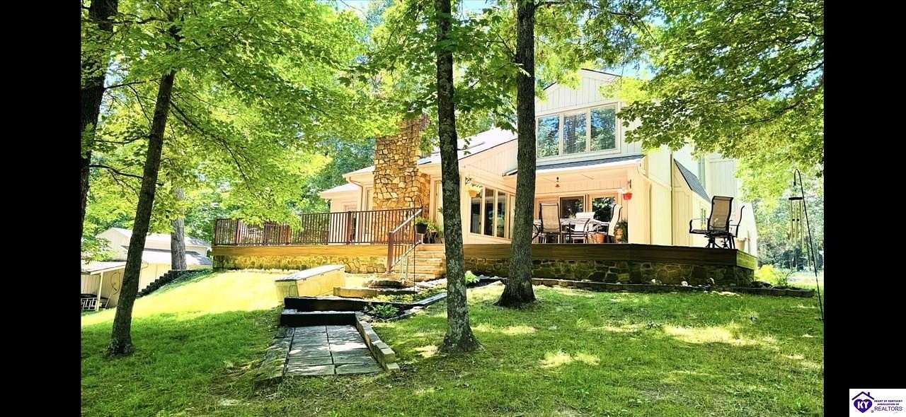 1.5 Acres of Residential Land with Home for Sale in Falls of Rough, Kentucky