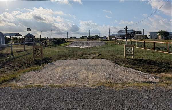 0.17 Acres of Residential Land for Sale in Rockport, Texas