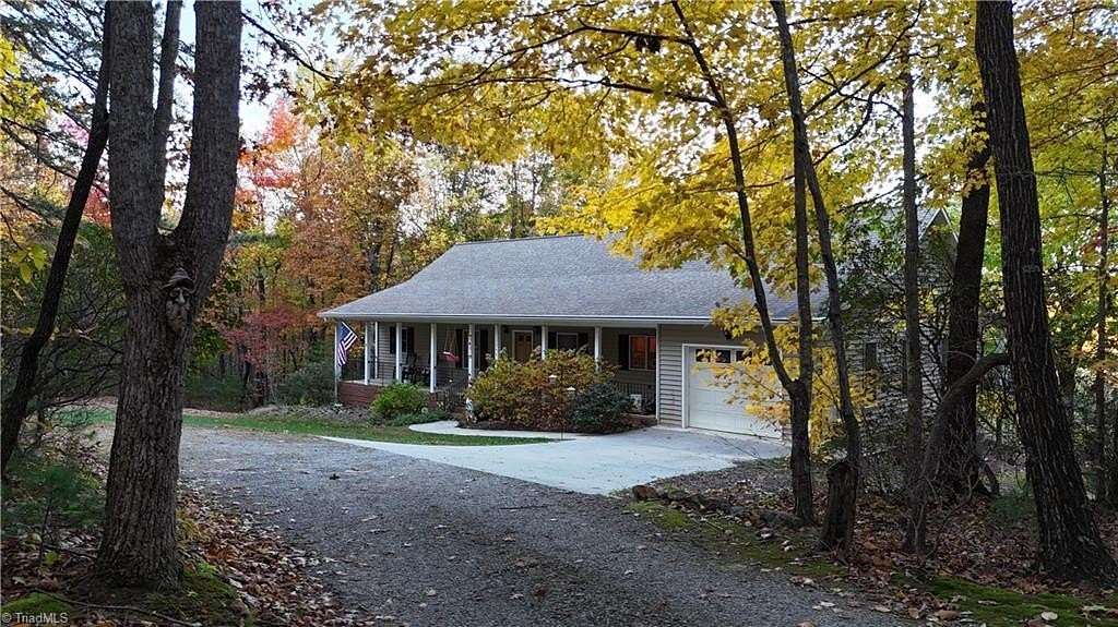 10 Acres of Residential Land with Home for Sale in Hays, North Carolina