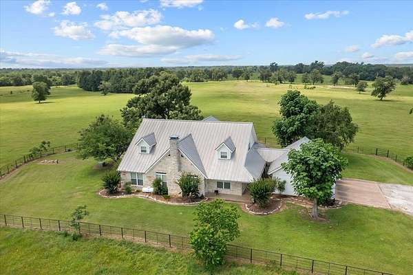 201 Acres of Agricultural Land with Home for Sale in Lovelady, Texas