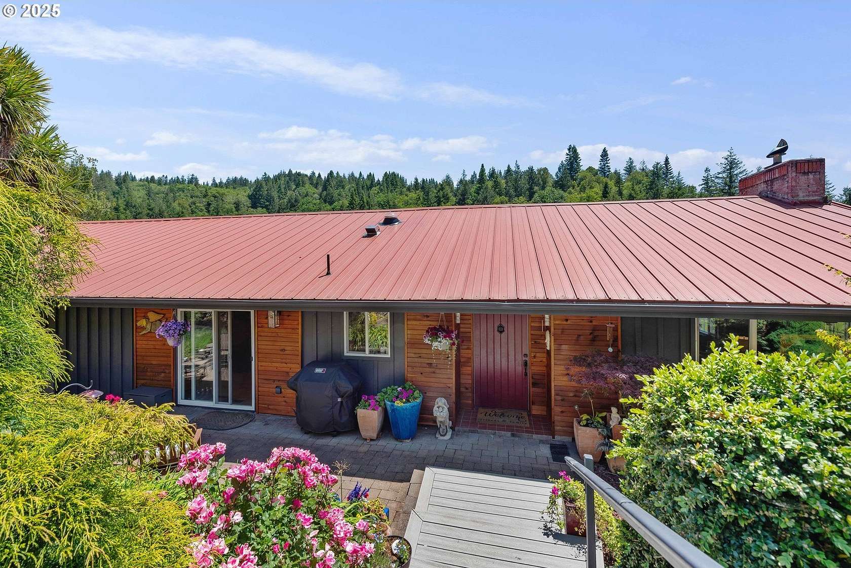 2.35 Acres of Residential Land with Home for Sale in Coquille, Oregon