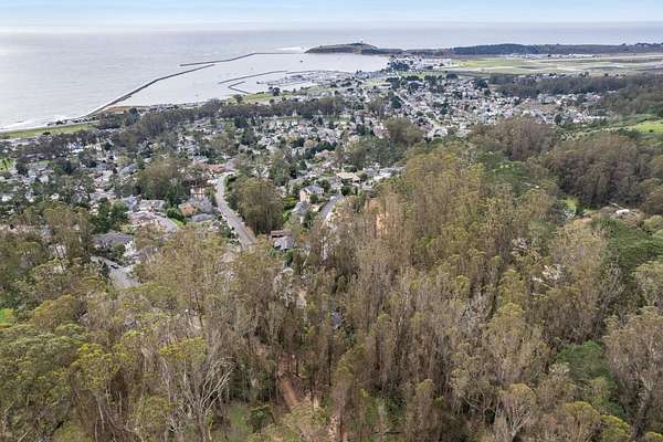 0.15 Acres of Residential Land for Sale in El Granada, California