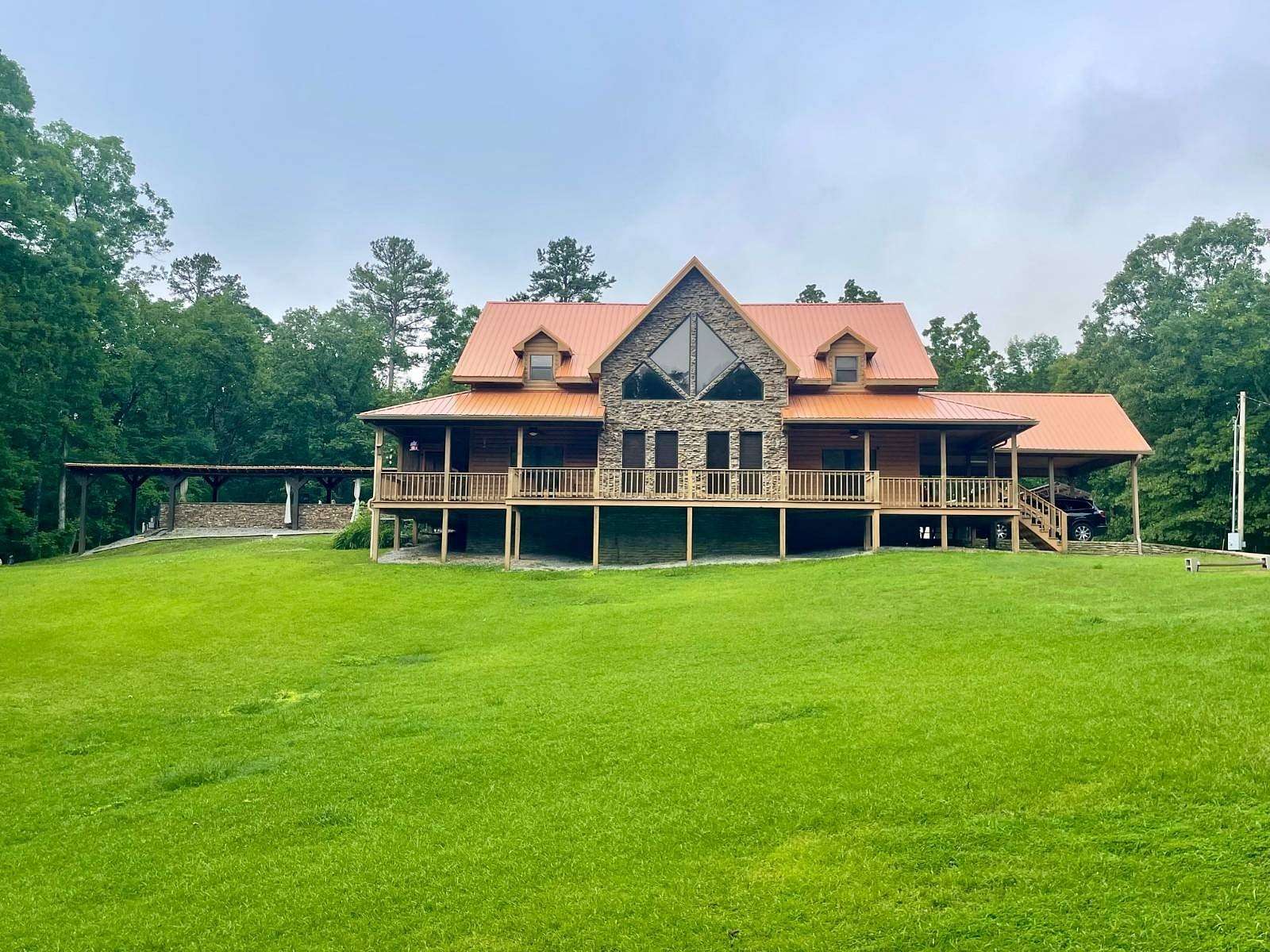 6 Acres of Residential Land with Home for Sale in Coffeeville, Mississippi