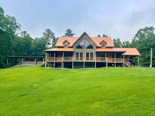 6 Acres of Residential Land with Home for Sale in Coffeeville, Mississippi