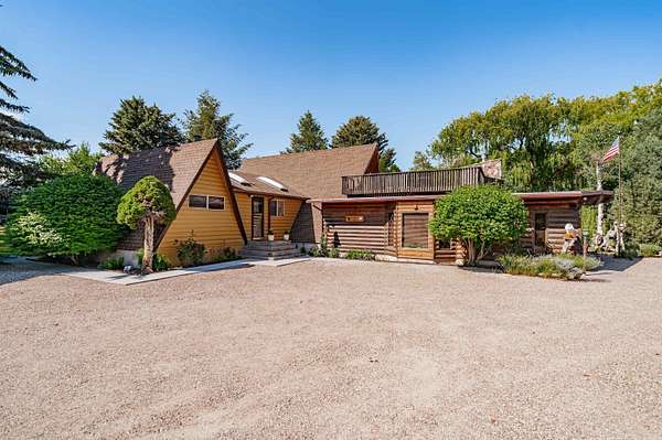 12 Acres of Land with Home for Sale in Blackfoot, Idaho