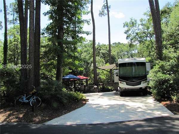 Land for Sale in Hilton Head Island, South Carolina
