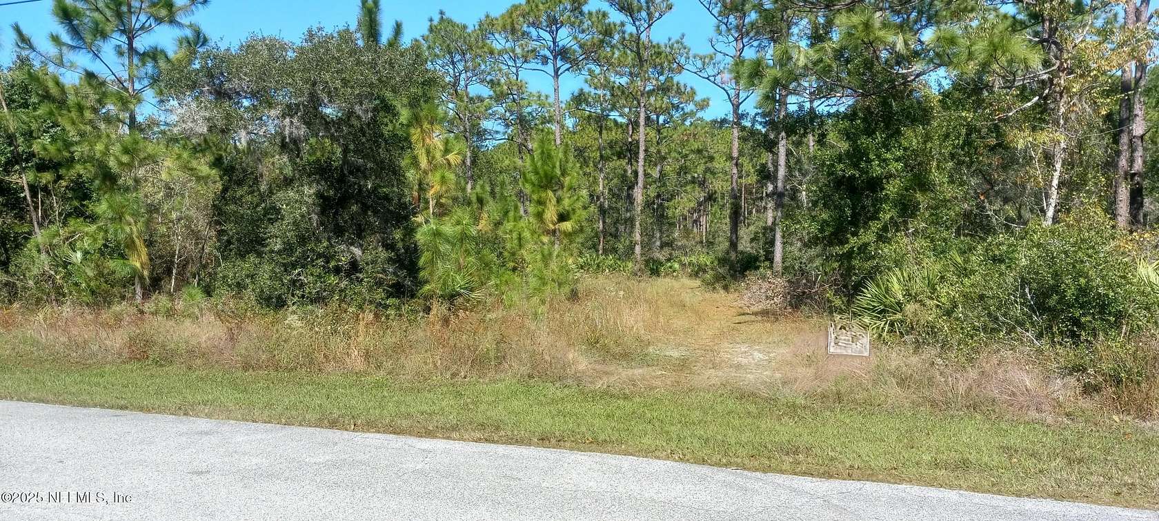 1.17 Acres of Land for Sale in Crystal River, Florida